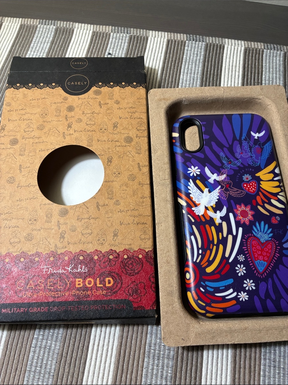 Casely Bold Protective iPhone XR Case - Frida Kahlo Design in Purple